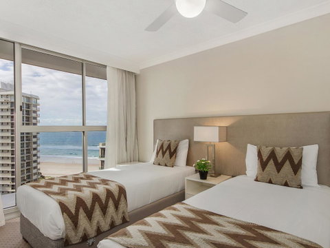 Sunbird Beach Resort Main Beach - Tourism Caloundra 23