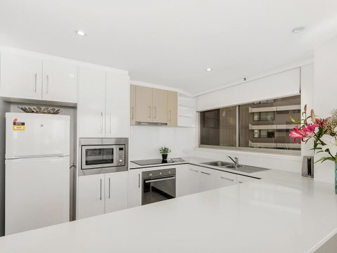 Sunbird Beach Resort Main Beach - Tourism Caloundra 16