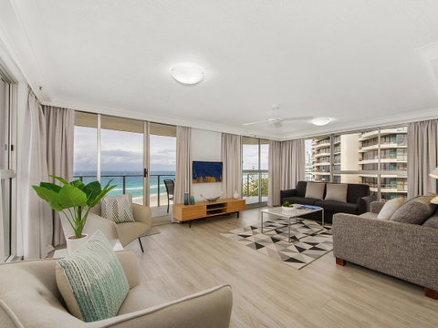 Sunbird Beach Resort Main Beach - Tourism Caloundra 26