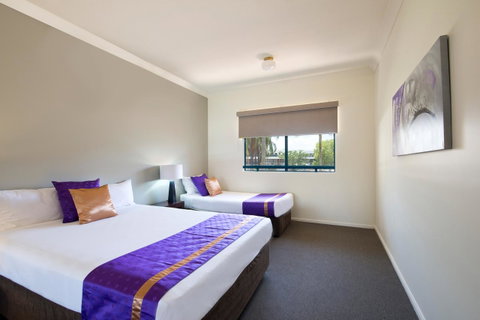 Park Regis Anchorage - Tourism Caloundra 14