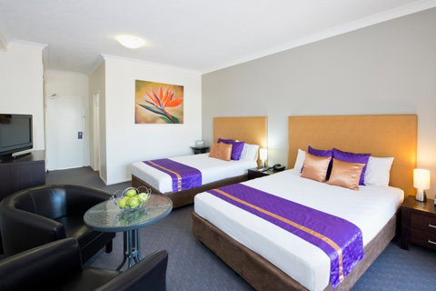 Park Regis Anchorage - Tourism Caloundra 11