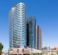 Hostrelax Residences on Alfred - Tourism Caloundra