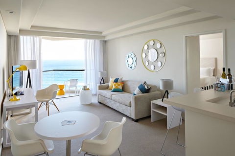 QT Gold Coast - Tourism Caloundra 7