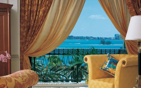 Imperial Hotel Gold Coast - Tourism Caloundra 33