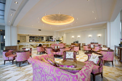 Imperial Hotel Gold Coast - Tourism Caloundra 12