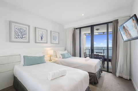 Soul Surfers Paradise - Gclr - Tourism Caloundra 7