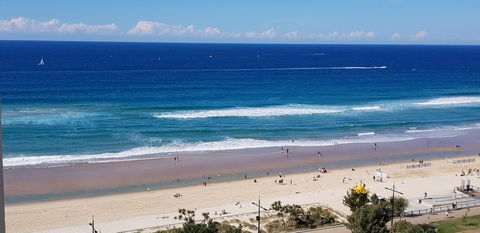 APR Private SUITES MOROC By The Beach - Tourism Caloundra 1