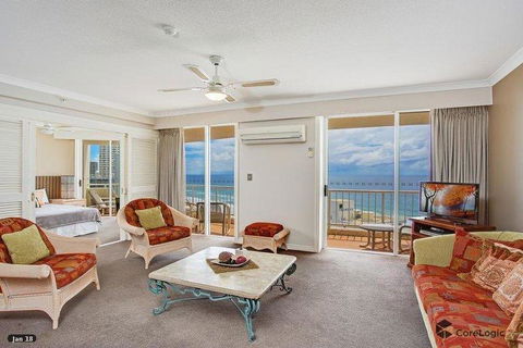 APR Private SUITES MOROC By The Beach - Tourism Caloundra 25