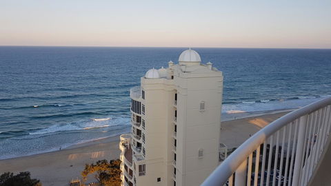 APR Private SUITES MOROC By The Beach - Tourism Caloundra 21