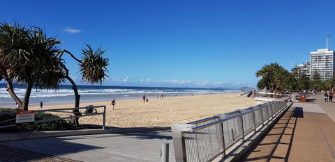 APR Private SUITES MOROC By The Beach - Tourism Caloundra 32