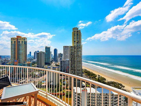 APR Private SUITES MOROC By The Beach - Tourism Caloundra 16