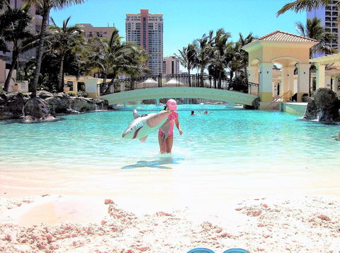 The Towers Of Chevron Renaissance - Holidays Gold Coast - Tourism Caloundra 1