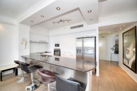 The Towers Of Chevron Renaissance - Holidays Gold Coast - Tourism Caloundra 18