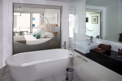Vision Apartments - Tourism Caloundra 10