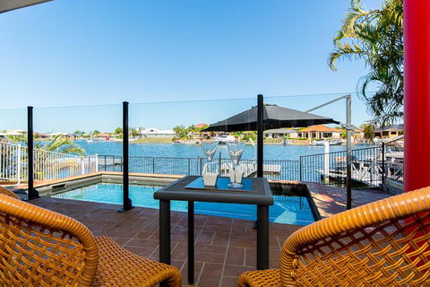 Hepburn Holiday Haven - Tourism Caloundra 0