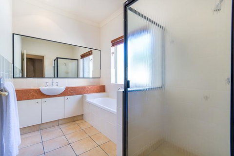 Hepburn Holiday Haven - Tourism Caloundra 18