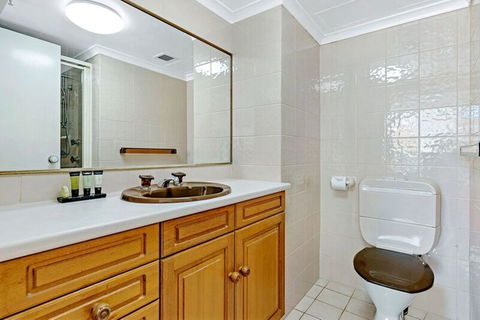ULTIQA Beach Haven On Broadbeach - Tourism Caloundra 38