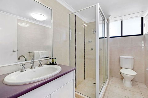 ULTIQA Beach Haven On Broadbeach - Tourism Caloundra 43