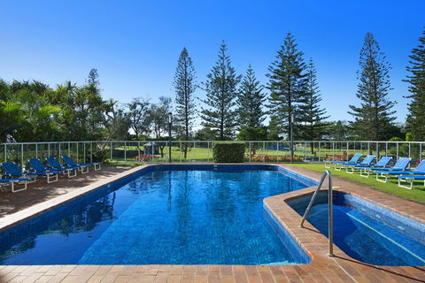 ULTIQA Beach Haven On Broadbeach - Tourism Caloundra 18