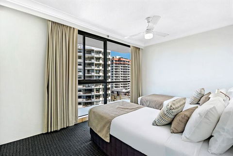 ULTIQA Beach Haven On Broadbeach - Tourism Caloundra 44
