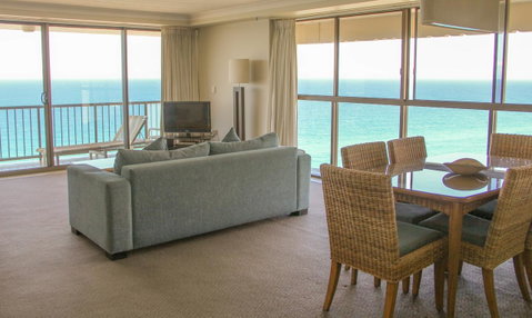 De Ville Apartments - Tourism Caloundra 10