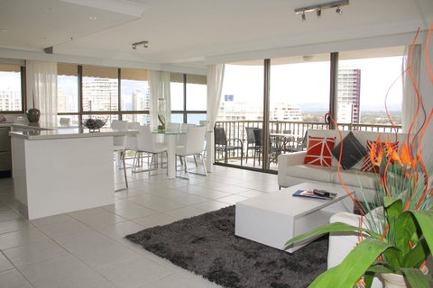 De Ville Apartments - Tourism Caloundra 14
