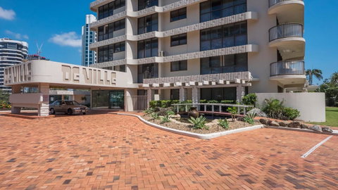 De Ville Apartments - Tourism Caloundra 37