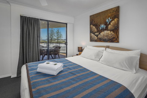 Belaire Place Motel Apartments - Tourism Caloundra 6