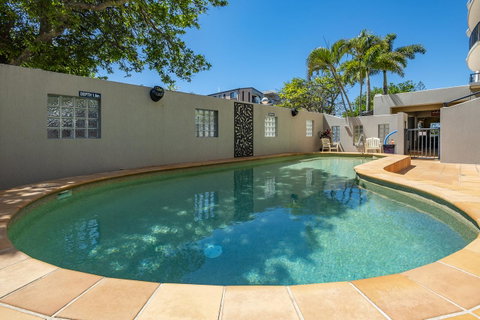 Belaire Place Motel Apartments - Tourism Caloundra 12