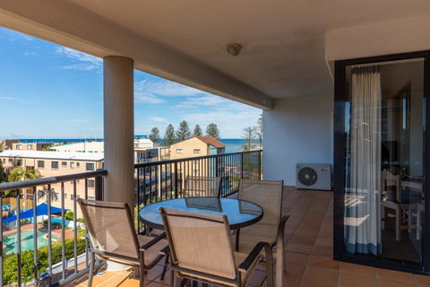 Belaire Place Motel Apartments - Tourism Caloundra 19