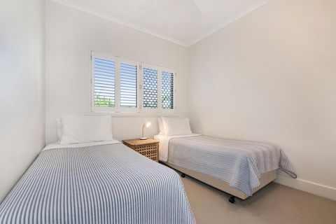 Mirra Chana - Tourism Caloundra 13