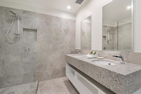 Mirra Chana - Tourism Caloundra 8