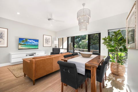 Mirra Chana - Tourism Caloundra 22