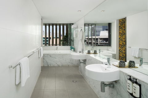 Ovolo The Valley Brisbane - Tourism Caloundra 1