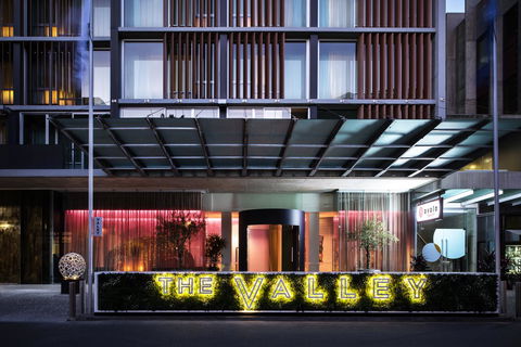 Ovolo The Valley Brisbane - Tourism Caloundra 9