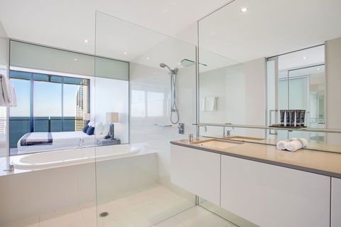 Mantra Circle On Cavill - Tourism Caloundra 6