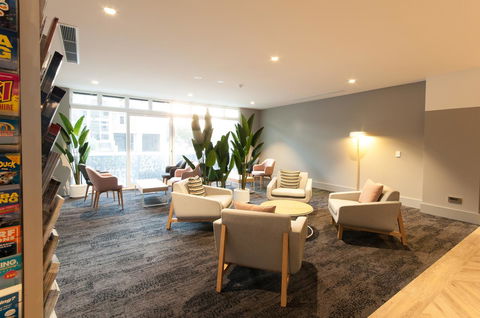 Woodroffe Hotel - Tourism Caloundra 26