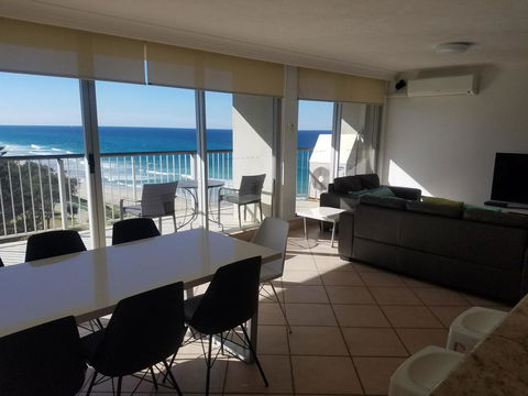 Golden Sands On The Beach - Absolute Beachfront Apartments - Tourism Caloundra 35