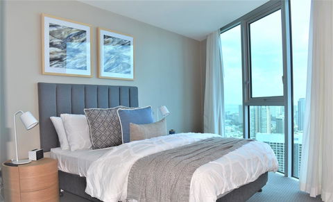 Gold Coast Private Apartments - H Residences, Surfers Paradise - Tourism Caloundra 3