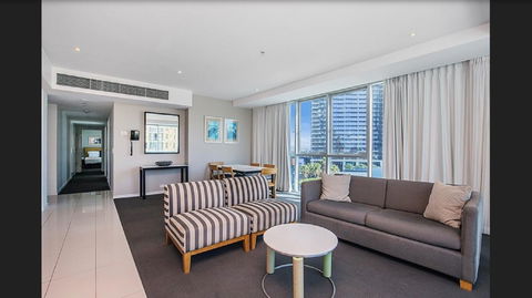 Gold Coast Private Apartments - H Residences, Surfers Paradise - Tourism Caloundra 32