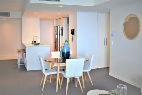 Gold Coast Private Apartments - H Residences, Surfers Paradise - Tourism Caloundra 12
