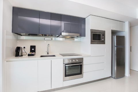 Gold Coast Private Apartments - H Residences, Surfers Paradise - Tourism Caloundra 24