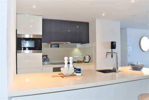 Gold Coast Private Apartments - H Residences, Surfers Paradise - Tourism Caloundra 7