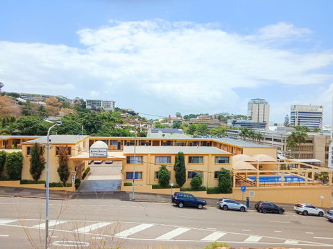 The Robert Towns - Tourism Caloundra 13