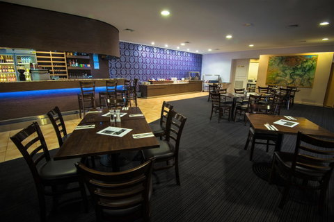 The Robert Towns - Tourism Caloundra 1