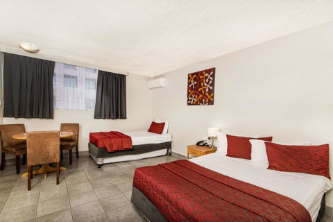 The Robert Towns - Tourism Caloundra 21