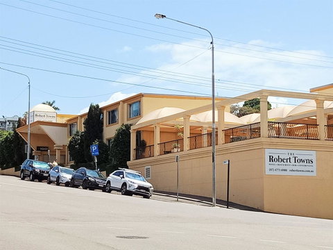The Robert Towns - Tourism Caloundra 12