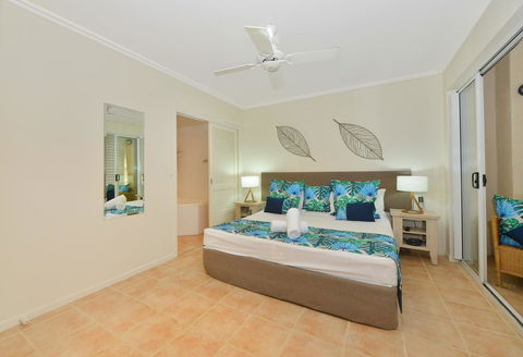 Cayman Villas Port Douglas - Tourism Caloundra 26