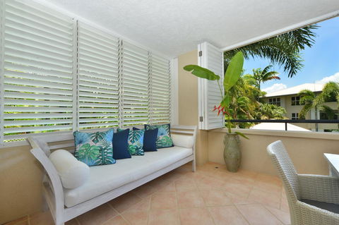 Cayman Villas Port Douglas - Tourism Caloundra 35