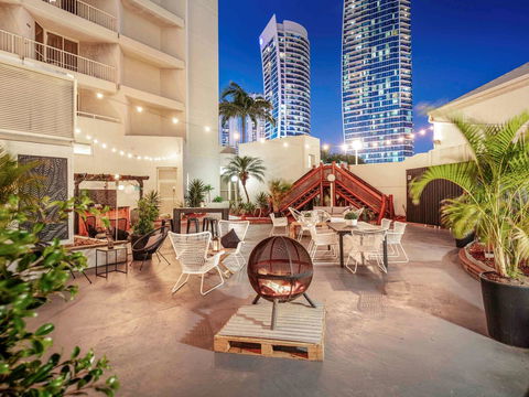 Novotel Surfers Paradise - Tourism Caloundra 0